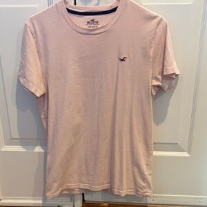 Hollister Men's Light Pink Short Sleeve Tee